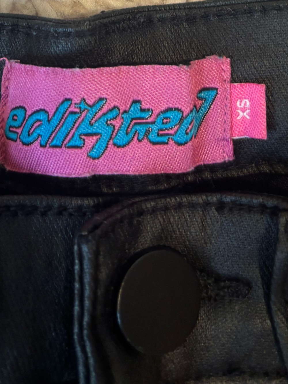 Edikted faux leather jeans - Picture 3 of 5